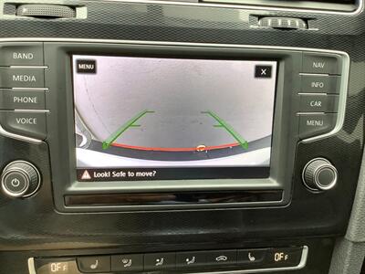 2017 Volkswagen Golf GTI Sport   - Photo 9 - Crest Hill, IL 60403