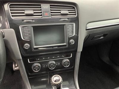 2017 Volkswagen Golf GTI Sport   - Photo 15 - Crest Hill, IL 60403