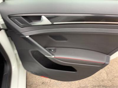 2017 Volkswagen Golf GTI Sport   - Photo 24 - Crest Hill, IL 60403