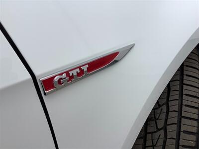 2017 Volkswagen Golf GTI Sport   - Photo 44 - Crest Hill, IL 60403