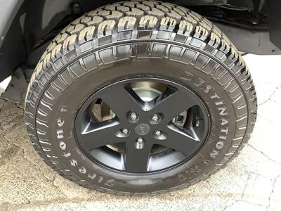 2016 Jeep Wrangler Unlimited Sport   - Photo 37 - Crest Hill, IL 60403