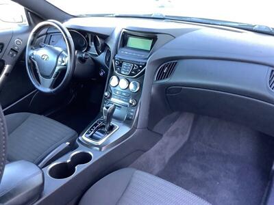 2014 Hyundai Genesis Coupe 2.0T - Photo 30 - Crest Hill, IL 60403