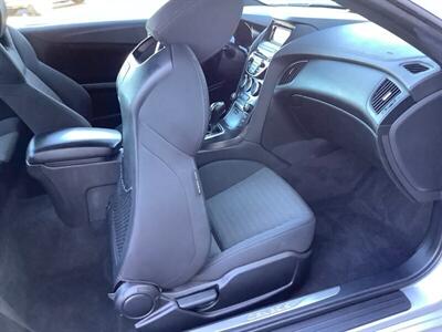 2014 Hyundai Genesis Coupe 2.0T - Photo 29 - Crest Hill, IL 60403