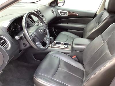 2013 Nissan Pathfinder Platinum   - Photo 19 - Crest Hill, IL 60403