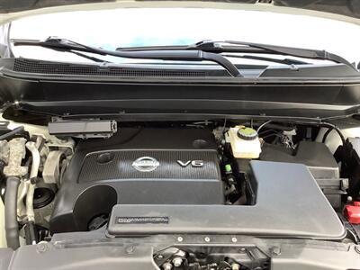 2013 Nissan Pathfinder Platinum   - Photo 56 - Crest Hill, IL 60403