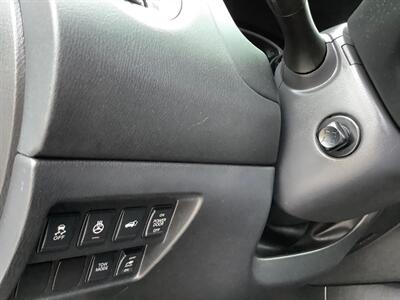 2013 Nissan Pathfinder Platinum   - Photo 26 - Crest Hill, IL 60403