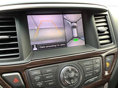 2013 Nissan Pathfinder Platinum   - Photo 12 - Crest Hill, IL 60403