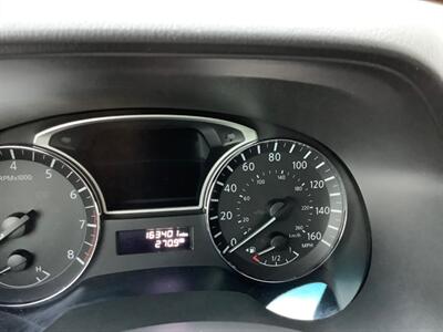 2013 Nissan Pathfinder Platinum   - Photo 24 - Crest Hill, IL 60403