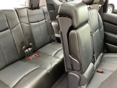 2013 Nissan Pathfinder Platinum   - Photo 35 - Crest Hill, IL 60403