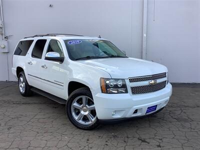 2010 Chevrolet Suburban LTZ   - Photo 11 - Crest Hill, IL 60403