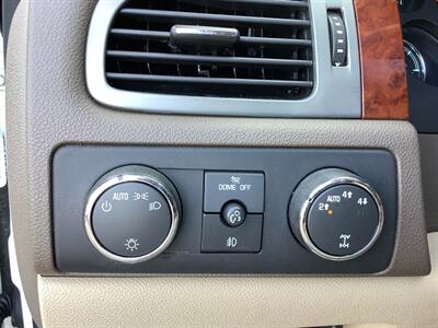 2010 Chevrolet Suburban LTZ   - Photo 22 - Crest Hill, IL 60403