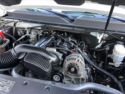 2010 Chevrolet Suburban LTZ   - Photo 54 - Crest Hill, IL 60403