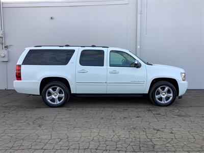 2010 Chevrolet Suburban LTZ   - Photo 9 - Crest Hill, IL 60403