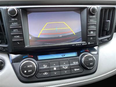 2018 Toyota RAV4 Limited   - Photo 11 - Crest Hill, IL 60403