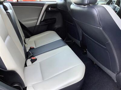 2018 Toyota RAV4 Limited   - Photo 30 - Crest Hill, IL 60403