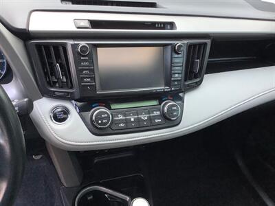 2018 Toyota RAV4 Limited   - Photo 17 - Crest Hill, IL 60403