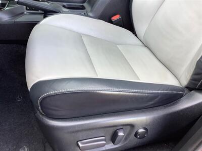 2018 Toyota RAV4 Limited - Photo 14 - Crest Hill, IL 60403