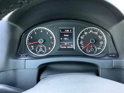 2017 Volkswagen Tiguan 2.0T Sport   - Photo 25 - Crest Hill, IL 60403