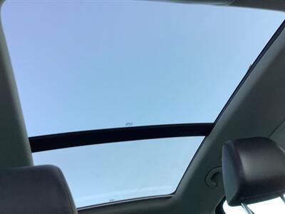 2017 Volkswagen Tiguan 2.0T Sport   - Photo 40 - Crest Hill, IL 60403