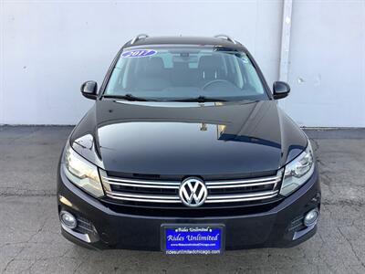2017 Volkswagen Tiguan 2.0T Sport   - Photo 9 - Crest Hill, IL 60403