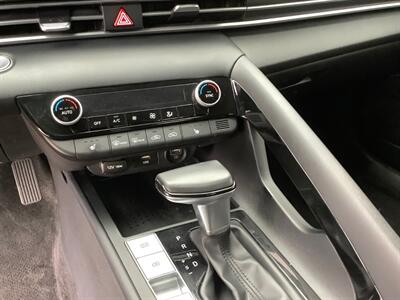 2021 Hyundai ELANTRA SEL   - Photo 13 - Crest Hill, IL 60403