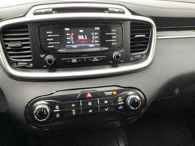 2018 Kia Sorento L - Photo 22 - Crest Hill, IL 60403