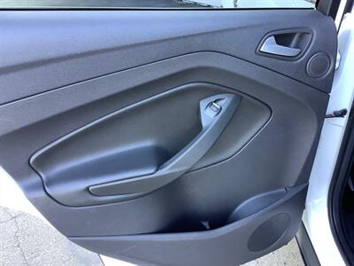 2014 Ford Escape SE   - Photo 28 - Crest Hill, IL 60403