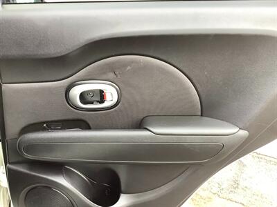 2015 Kia Soul - Photo 24 - Crest Hill, IL 60403