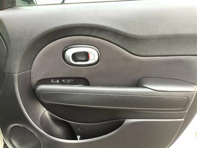 2015 Kia Soul - Photo 26 - Crest Hill, IL 60403