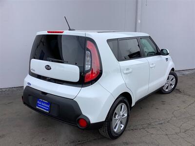 2015 Kia Soul - Photo 6 - Crest Hill, IL 60403