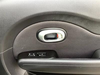 2015 Kia Soul - Photo 27 - Crest Hill, IL 60403