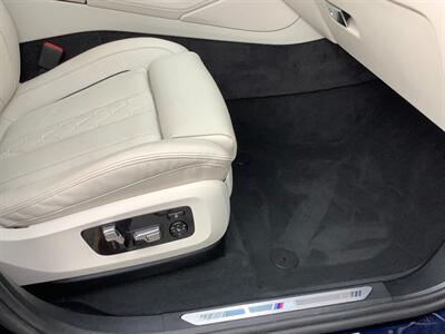 2026 BMW X6 xDrive40i M Sport Package Pro $88,425 Window sticker - Photo 48 - Crest Hill, IL 60403