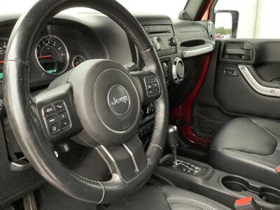 2013 Jeep Wrangler Sahara   - Photo 20 - Crest Hill, IL 60403