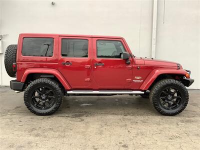 2013 Jeep Wrangler Sahara   - Photo 9 - Crest Hill, IL 60403