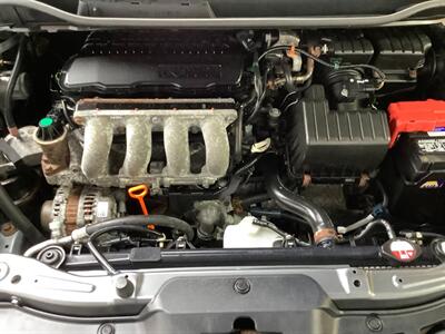2013 Honda Fit 5 Speed Manual   - Photo 41 - Crest Hill, IL 60403