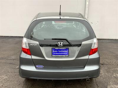 2013 Honda Fit 5 Speed Manual   - Photo 3 - Crest Hill, IL 60403
