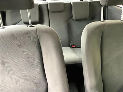 2013 Honda Fit 5 Speed Manual   - Photo 16 - Crest Hill, IL 60403