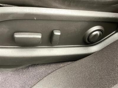 2012 GMC Acadia SLT-1 - Photo 13 - Crest Hill, IL 60403