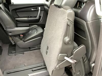2012 GMC Acadia SLT-1 - Photo 28 - Crest Hill, IL 60403