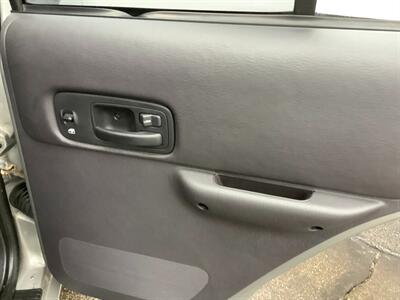 2001 Jeep Cherokee Sport   - Photo 23 - Crest Hill, IL 60403
