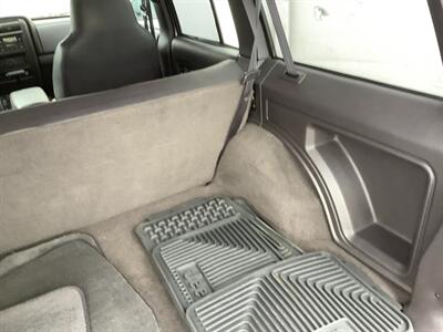 2001 Jeep Cherokee Sport   - Photo 35 - Crest Hill, IL 60403