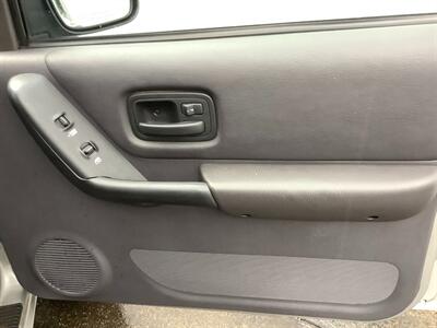 2001 Jeep Cherokee Sport   - Photo 25 - Crest Hill, IL 60403