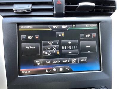 2015 Ford Fusion Hybrid SE   - Photo 19 - Crest Hill, IL 60403