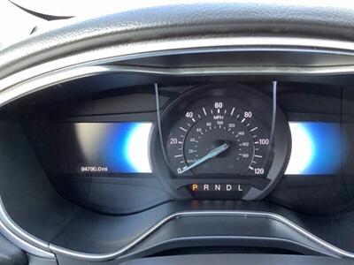 2015 Ford Fusion Hybrid SE   - Photo 16 - Crest Hill, IL 60403