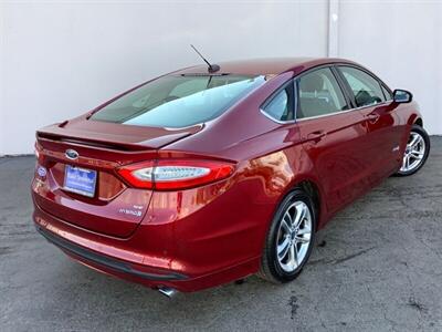 2015 Ford Fusion Hybrid SE   - Photo 6 - Crest Hill, IL 60403