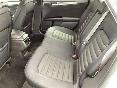 2014 Ford Fusion SE - Photo 14 - Crest Hill, IL 60403