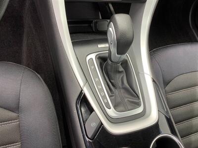 2014 Ford Fusion SE - Photo 11 - Crest Hill, IL 60403