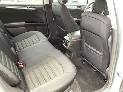 2014 Ford Fusion SE - Photo 17 - Crest Hill, IL 60403