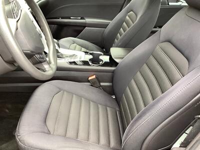 2014 Ford Fusion SE - Photo 9 - Crest Hill, IL 60403