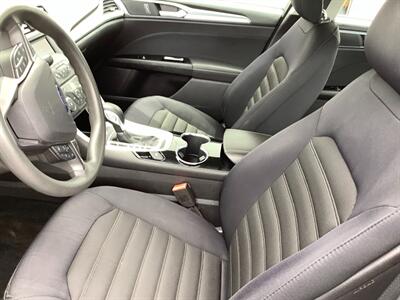 2014 Ford Fusion SE - Photo 29 - Crest Hill, IL 60403